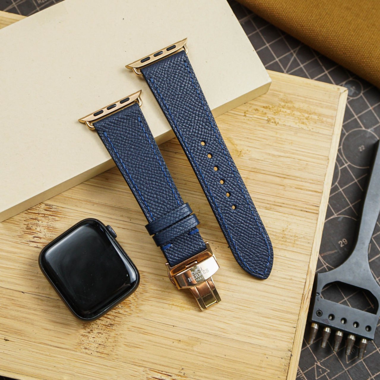 Epsom Leather Apple Watch Bands Series 3 4 5 6 7 8 9 ultra from 38mm to 49mm - Navy Blue EP 2201