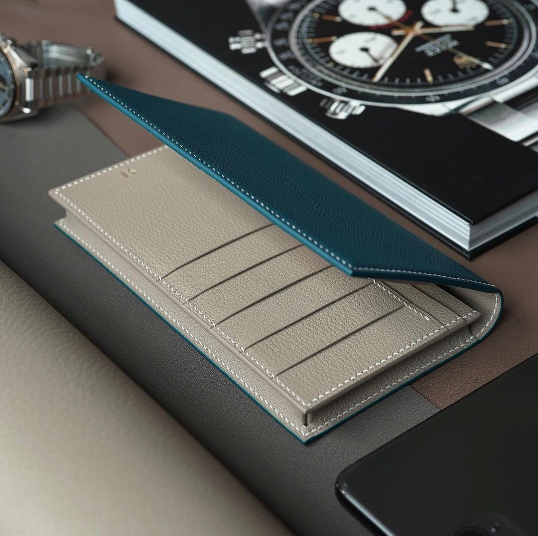 Marine Blue x Light Beige long wallet