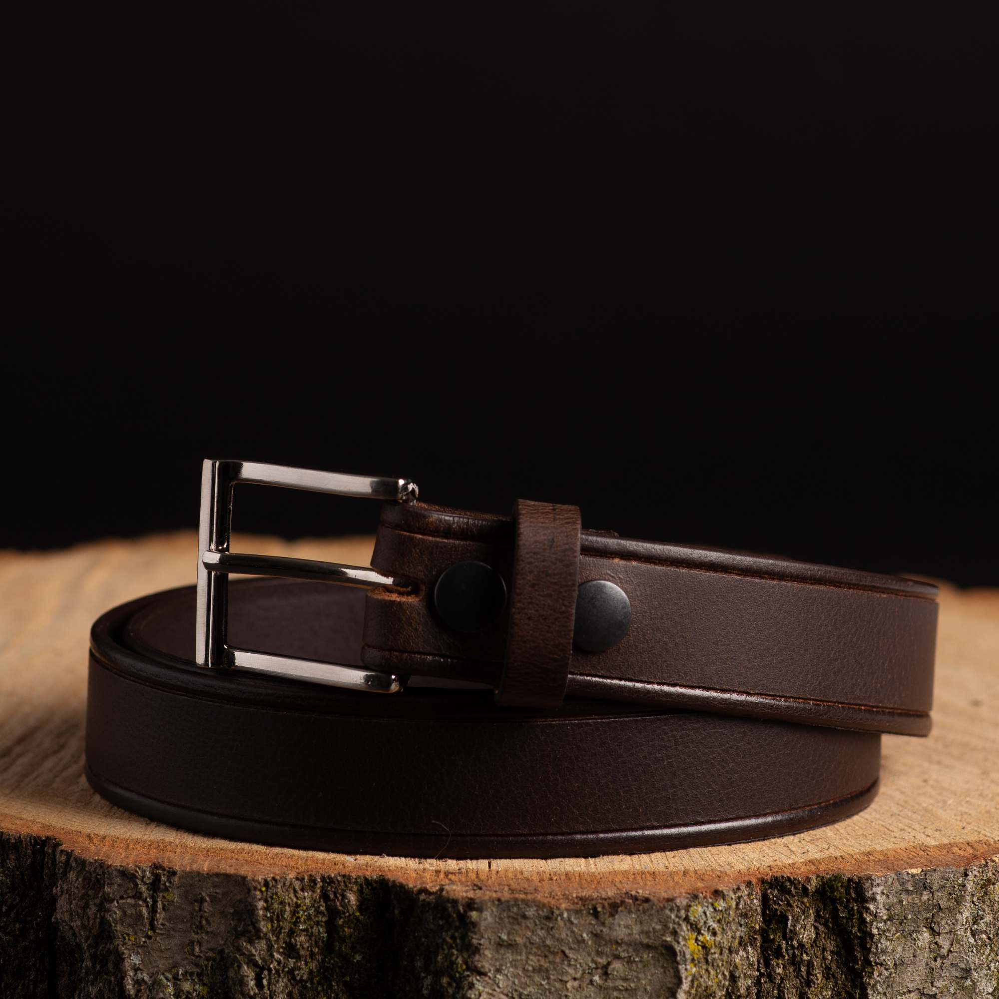 The Obelisk Belt - Black Edge Pipe Full-Grain Leather Belt