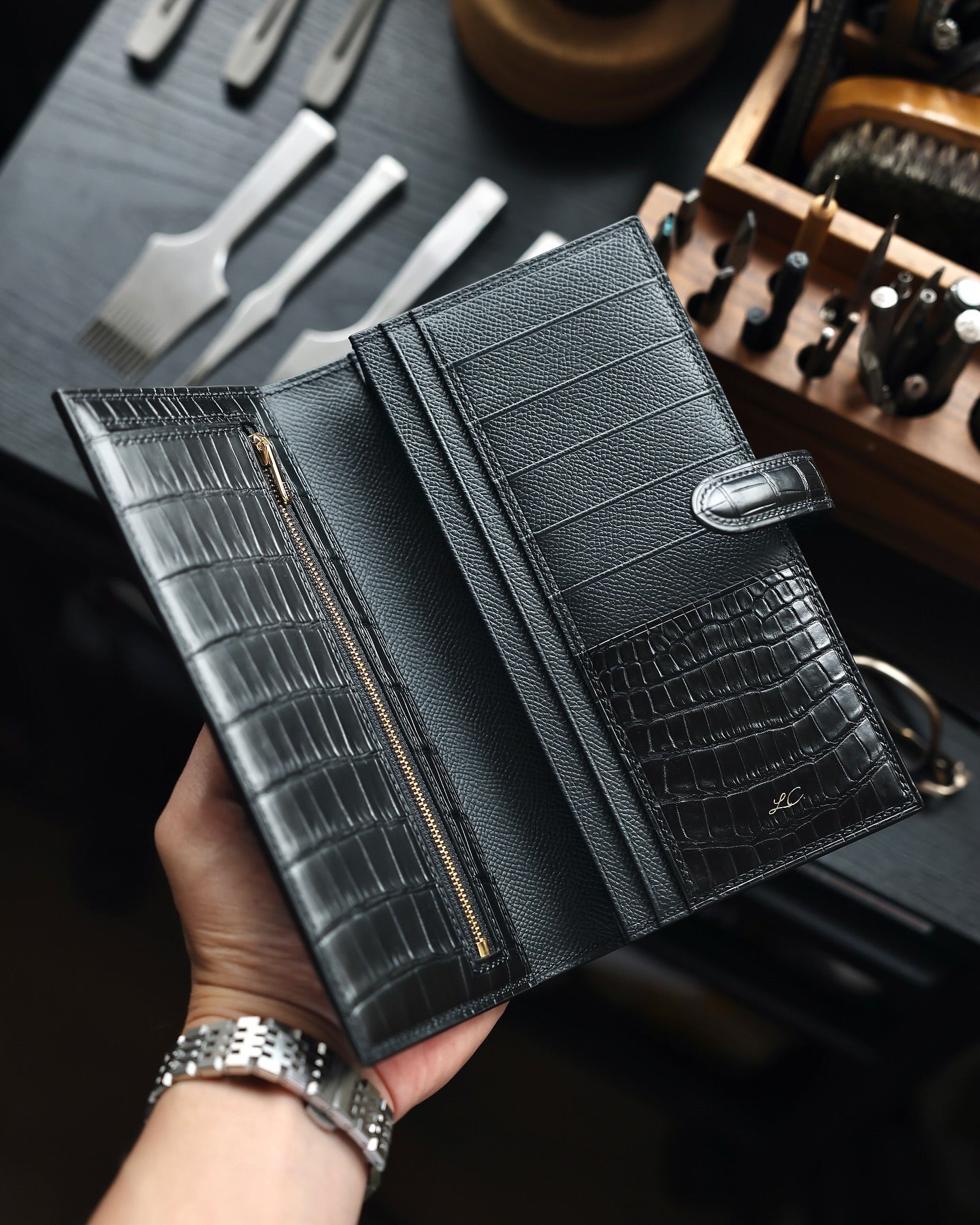 Crocodile Command Wallet