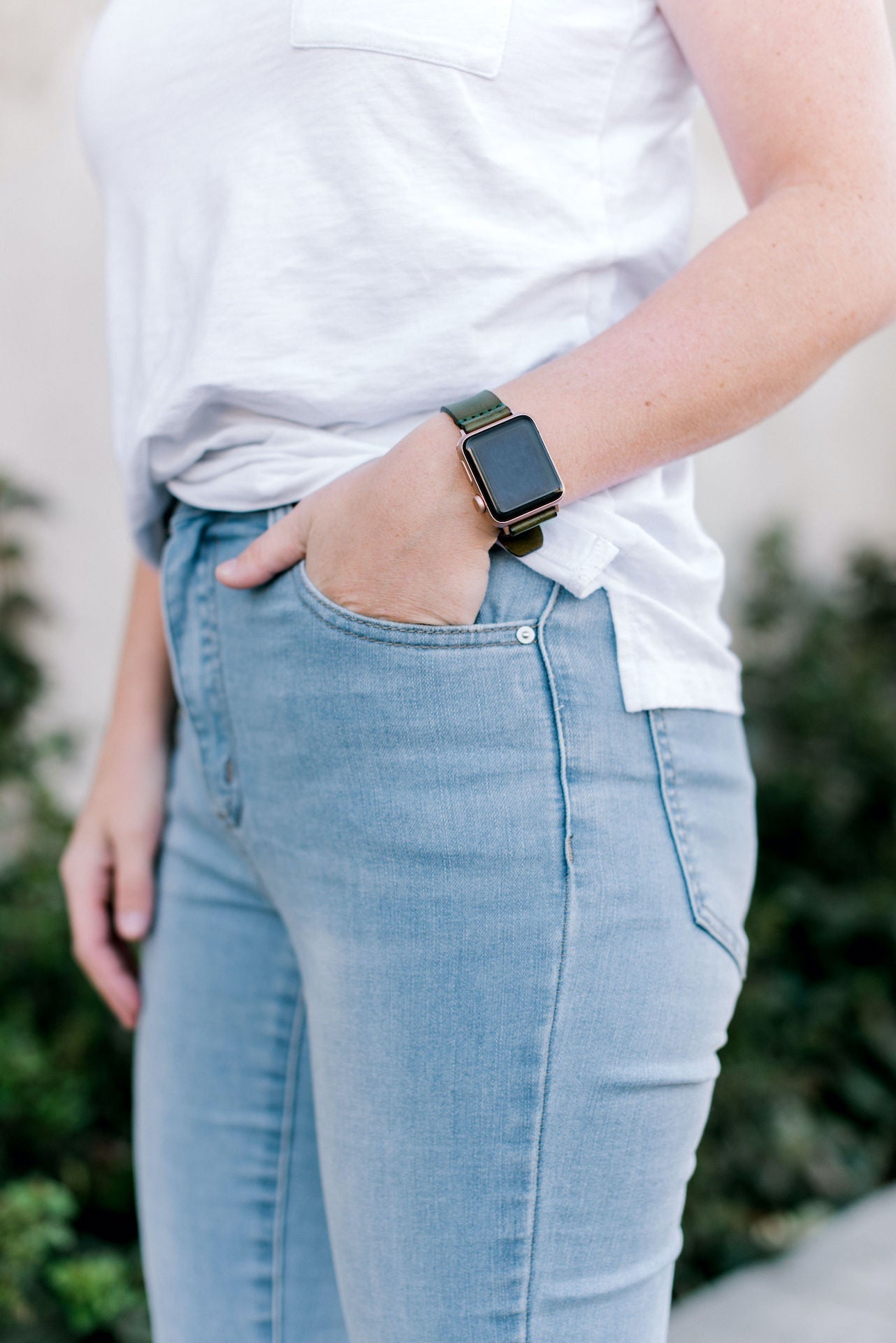 Leather Simple Apple Watch Band - Olive