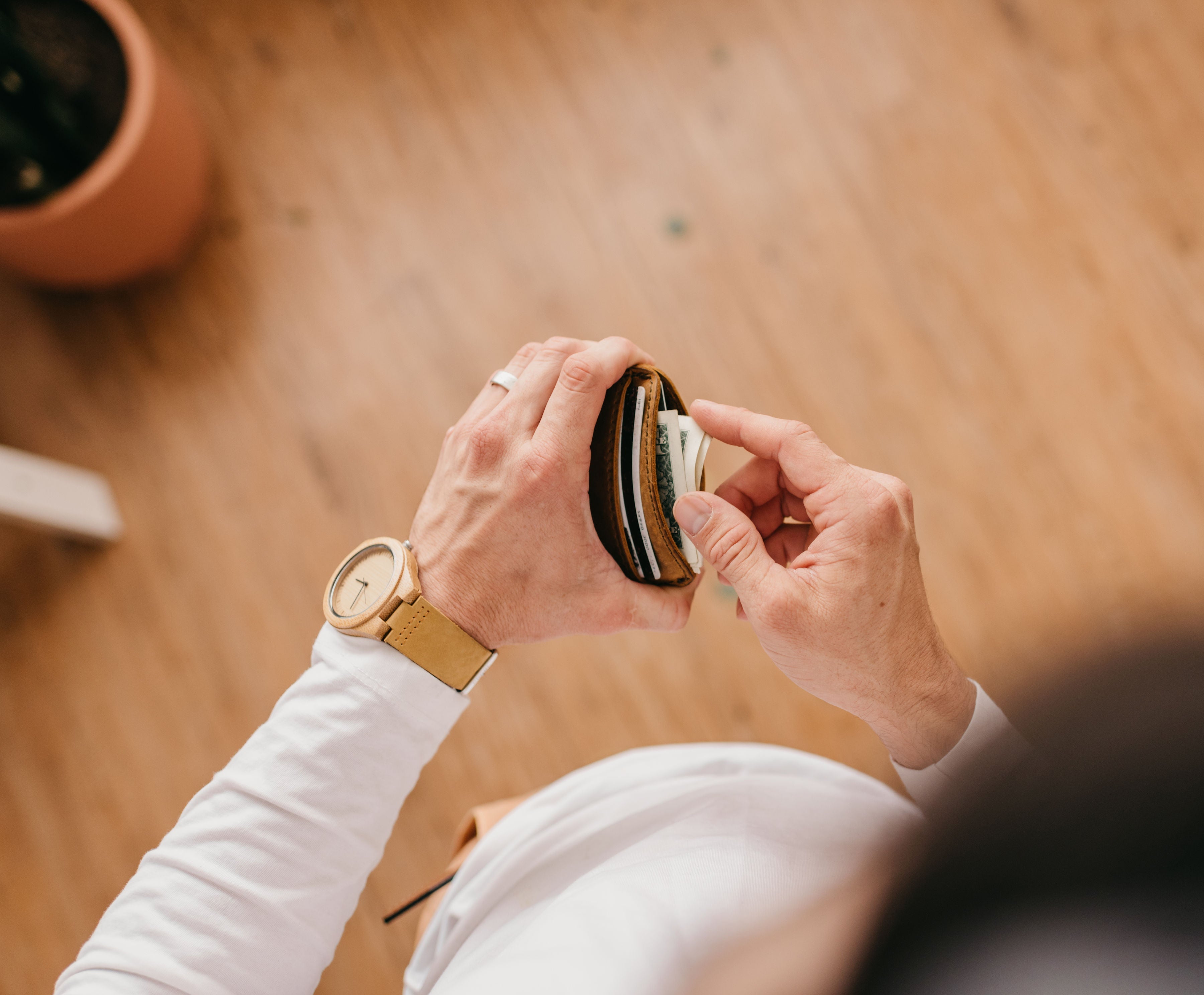 Leather Simple ID Wallet - Tobacco