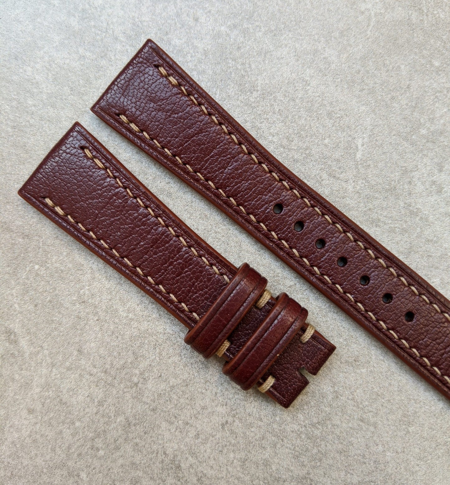 Light Grained Goatskin Strap - Burgundy