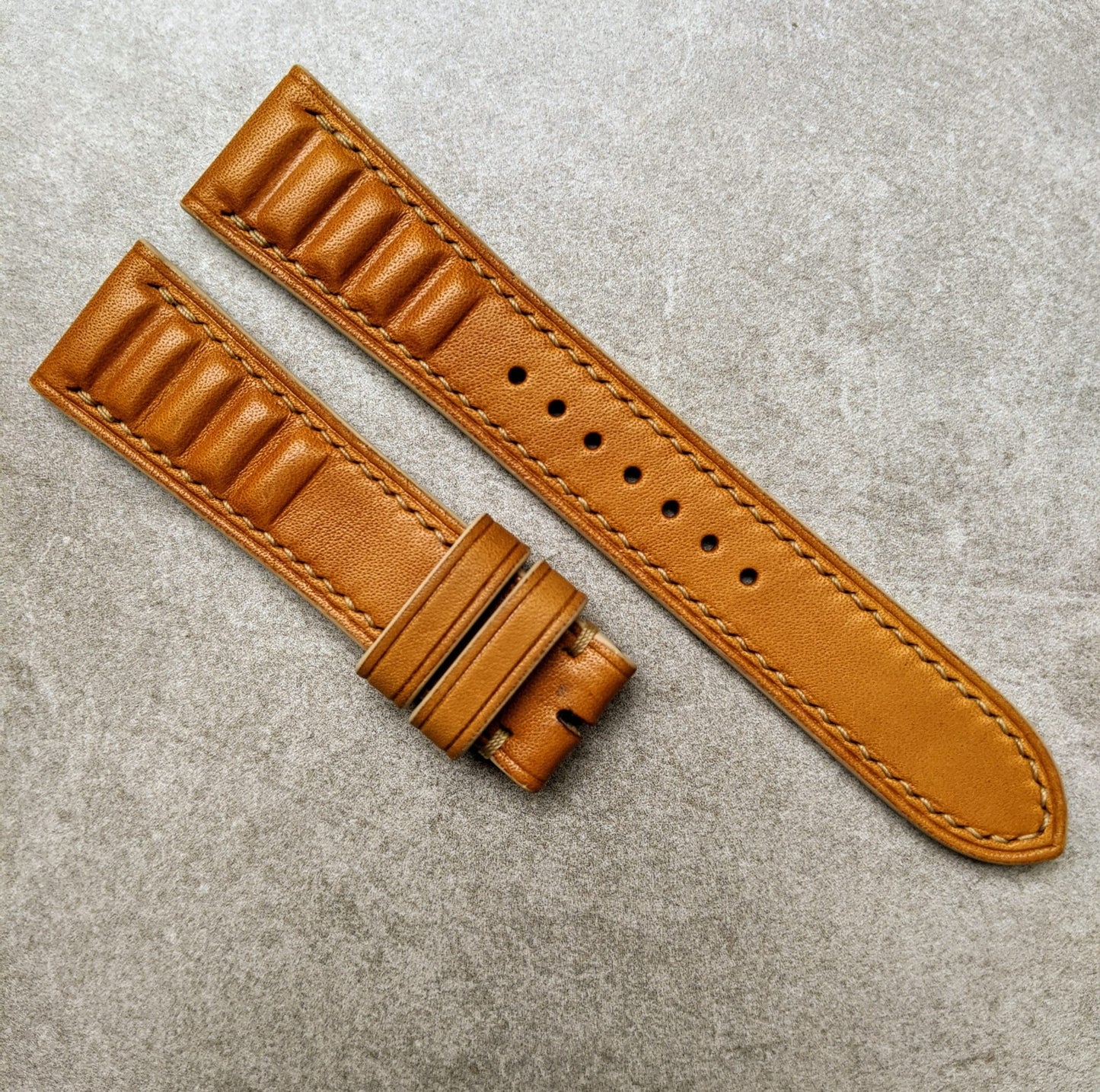 French Calfskin Strap Vintage Sport - Honey Tan