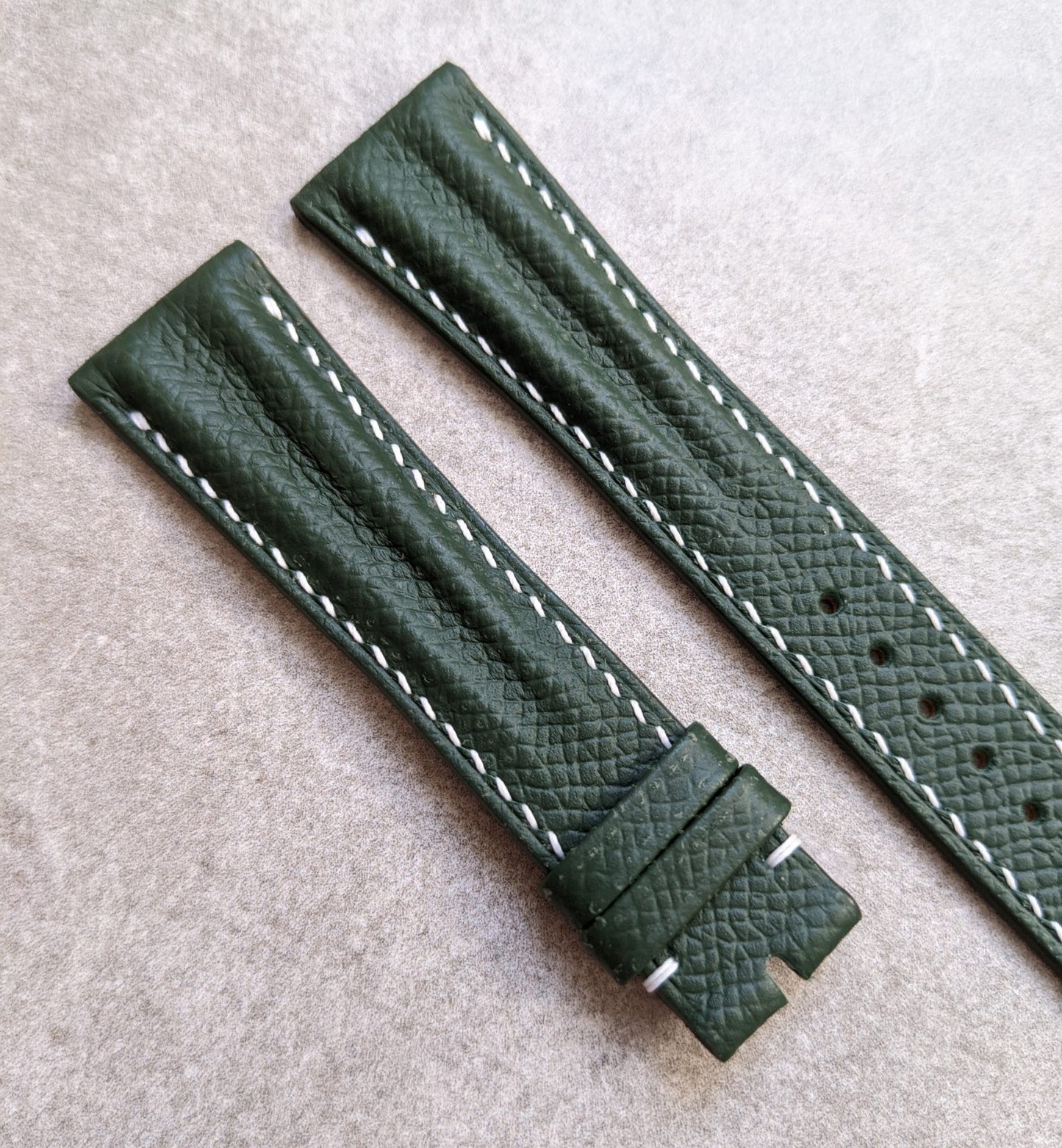 Epsom Calfskin Speedy Ridge Strap - Forest Green