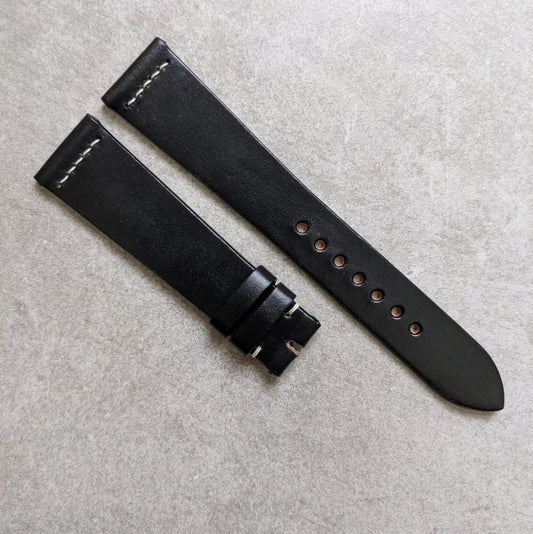 Chromexcel Vintage Strap Stitch - Black W/Cream stitch