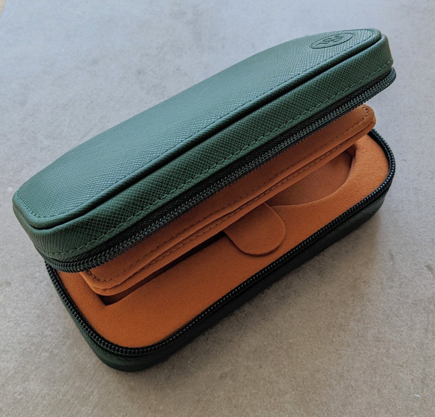 Green & Caramel Travel Case - 2 Watch Zip Case