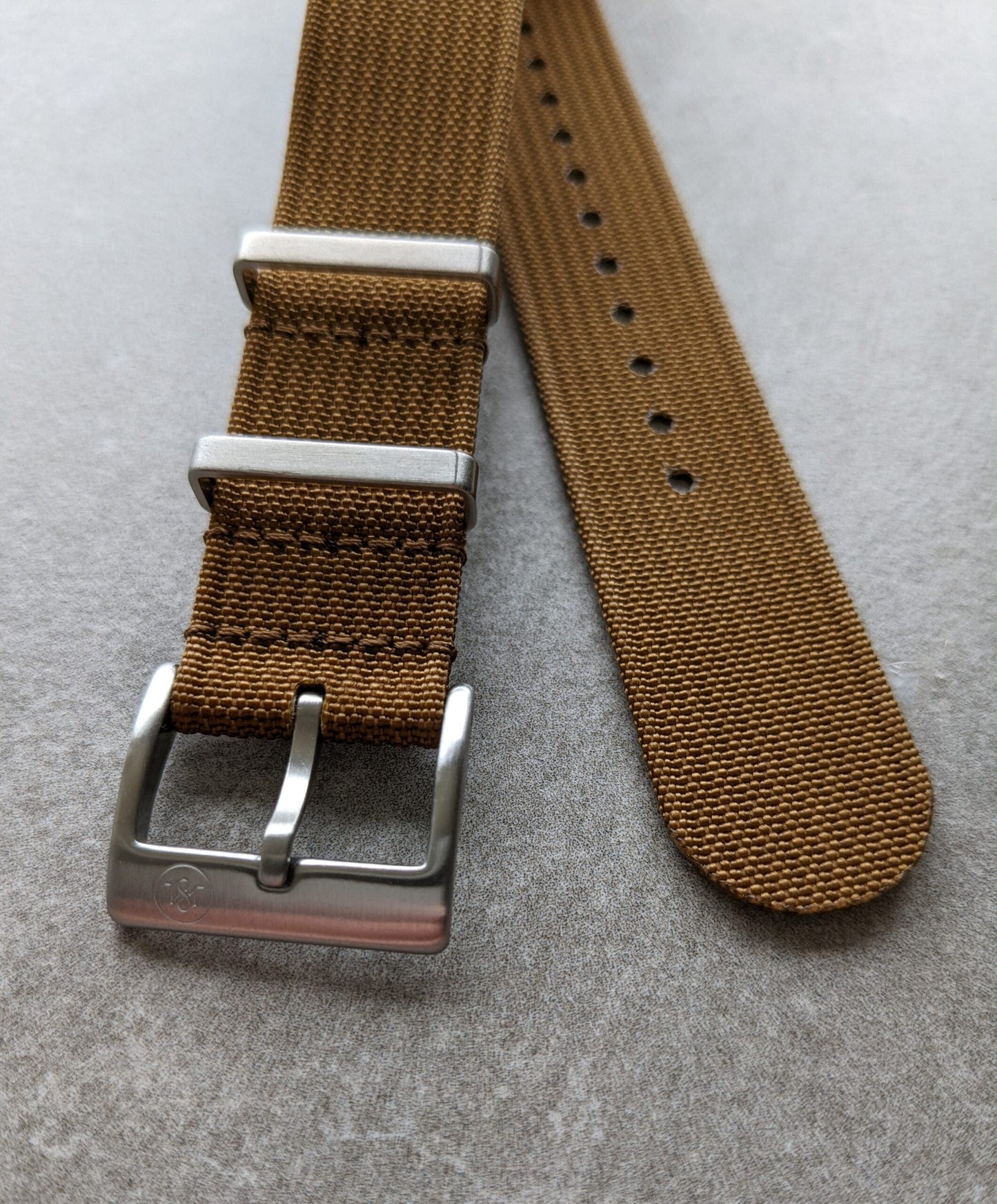 Premium Ribbed Fabric Watch Strap - Coffee