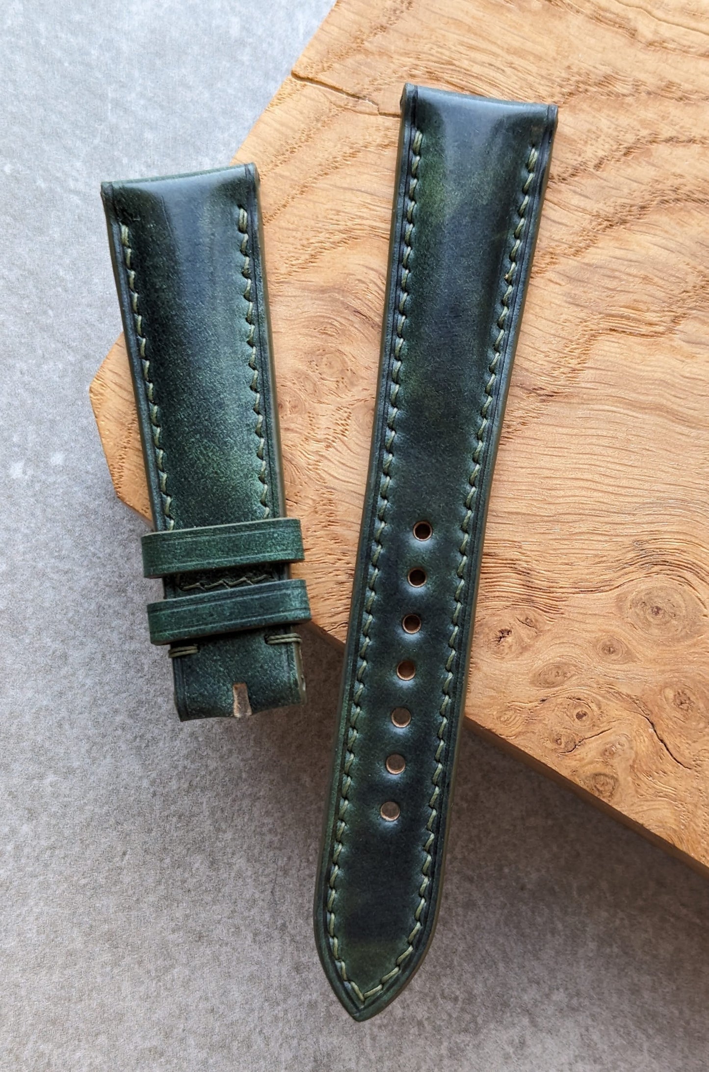 Shell Cordovan Watch Strap - Green Padded Marbled Museum