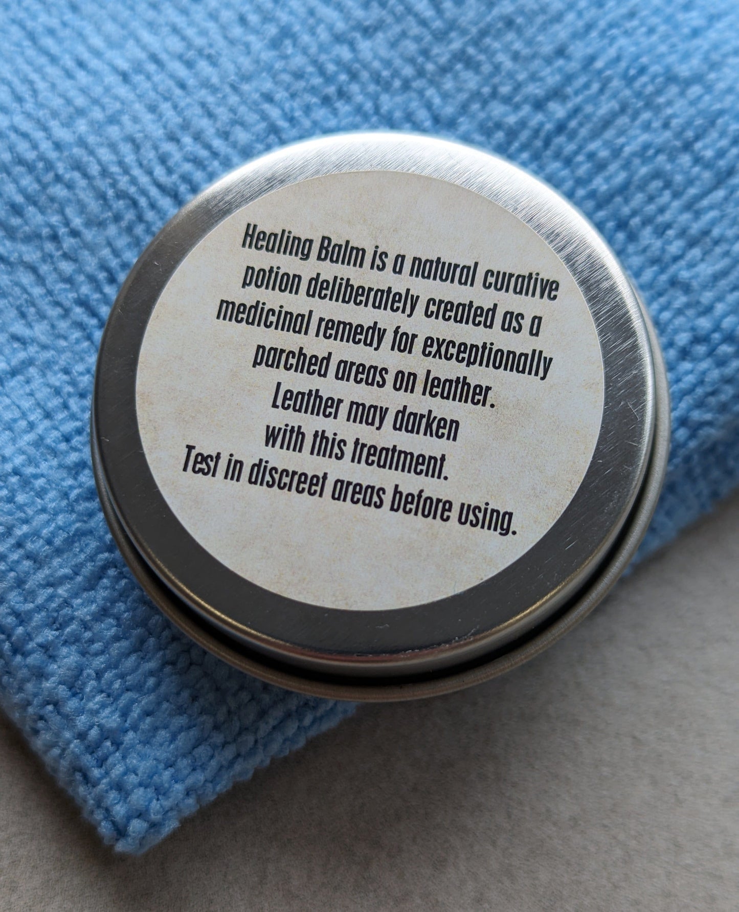 Chamberlain's Leather Healing Balm - 1oz Tin & Cloth