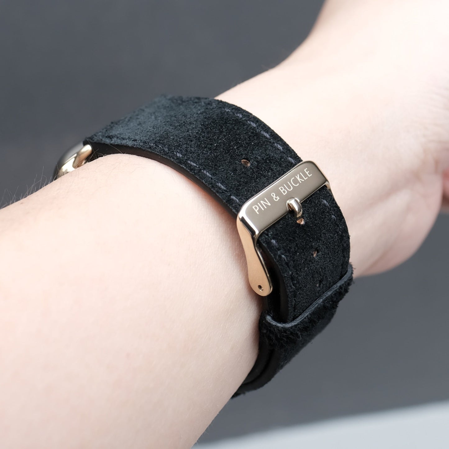 Velour Suede Apple Watch Band - Onyx