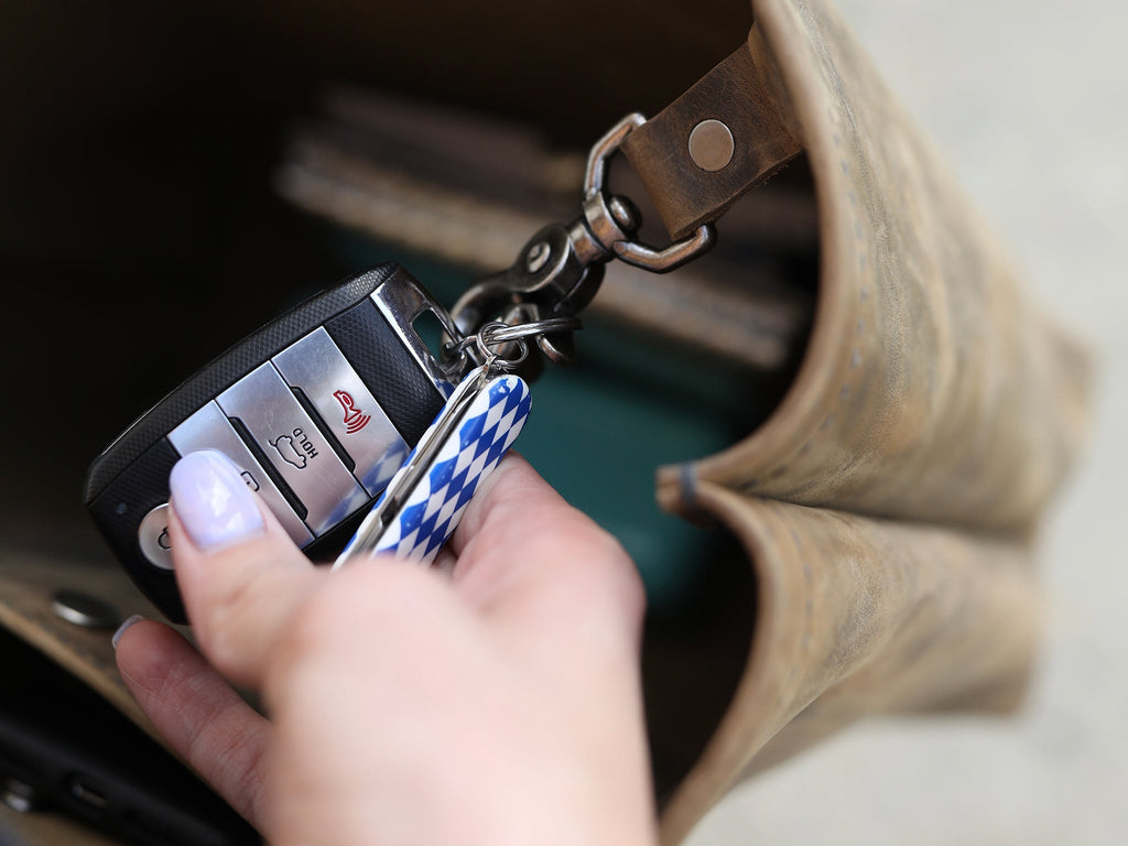 THE ALEX TOTE - TREE OF LIFE