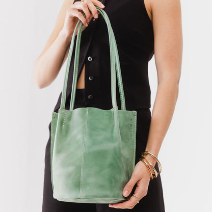 Devan Bucket Tote