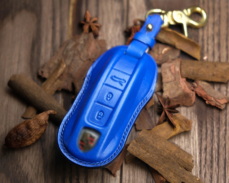 Porsche 718 911 Taycan Macan Cayenne Key Cover ... Porsche Key Fob Cover, Porsche Key Chains Keyless Keyring Keypads, Porsche Gift For Men