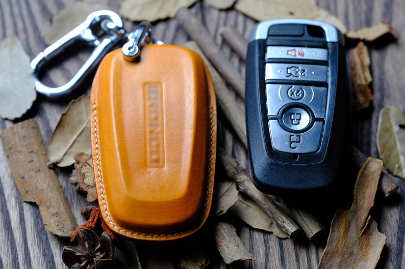 Leather Key Fob Cover For Ford Bronco, Ford Bronco Key Case, Bronco Keychains, Gift for Him, Father's Day Gift