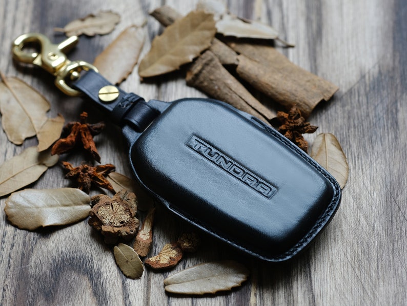 Personalized Leather Protector Case For Keyless Entry Key Fob Remotes Toyota Tundra Pickup 2022 2023, Gift For Him, Gift For Dad