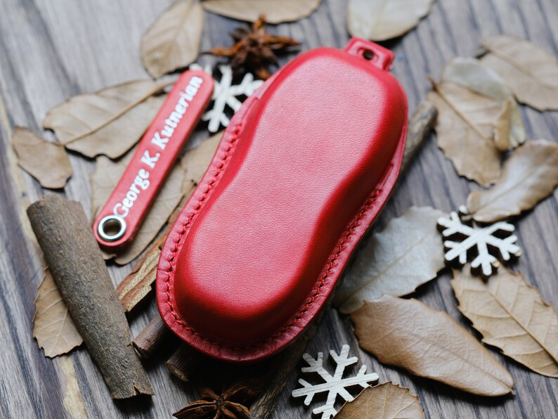 Porsche Taycan Macan 911 718 Cayenne ... Key Fob Cover, Personalized Leather Key Case For Porsche, Gift For Her, Birthday Gifts