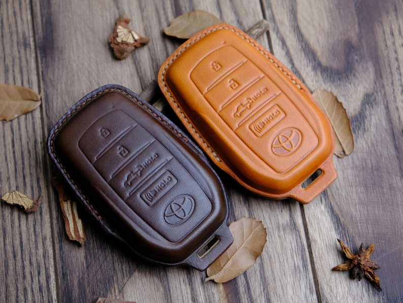 Toyota Tundra Key Fob Cover, Customized Logo back, Leather Key Protector For 2024 Toyota Tundra i-FORCE MAX, Key Case Fit For Tacoma Tundra