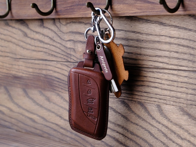 Customized Lexus Key Fob Cover UX200 | UX250 | RX350, Italian Veg-Tanned Leather, Premium Keyless Entry Case, Gift For Him