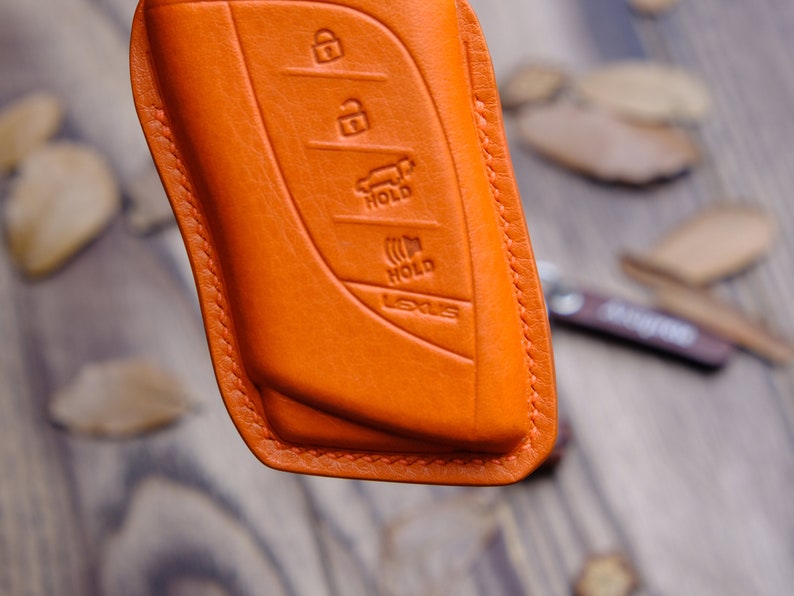 Customized Lexus Key Fob Cover UX200 | UX250 | RX350, Italian Veg-Tanned Leather, Premium Keyless Entry Case, Gift For Him