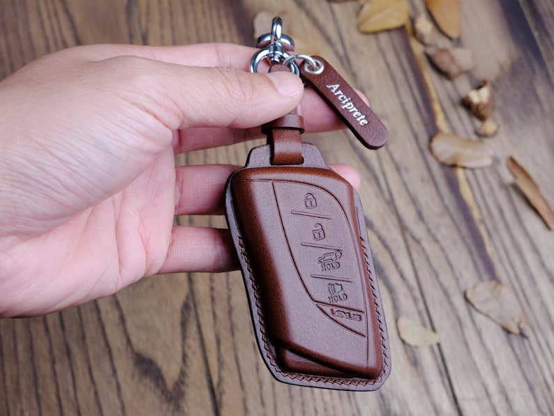 Customized Lexus Key Fob Cover UX200 | UX250 | RX350, Italian Veg-Tanned Leather, Premium Keyless Entry Case, Gift For Him