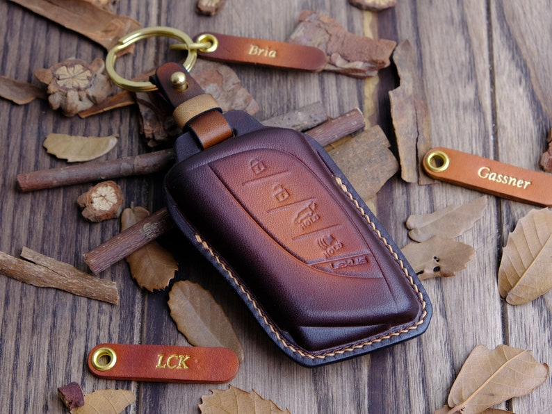 Customized Leather Key Fob Cover For Lexus RX350, Lexus Keyless Remote Holder Keychain, Italian Veg-Tanned Leather, Gift For Him