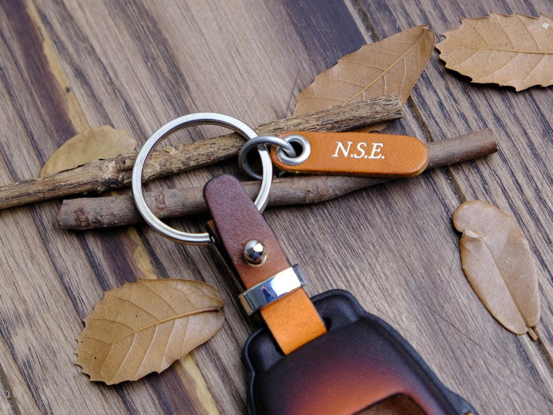 Handmade Leather Key Fob For Mercedes-Benz GLE, Handcraft Leather Car Key Case Fit For Mercedes Benz C E S-Class GLA GLC, Mercedes Accessory