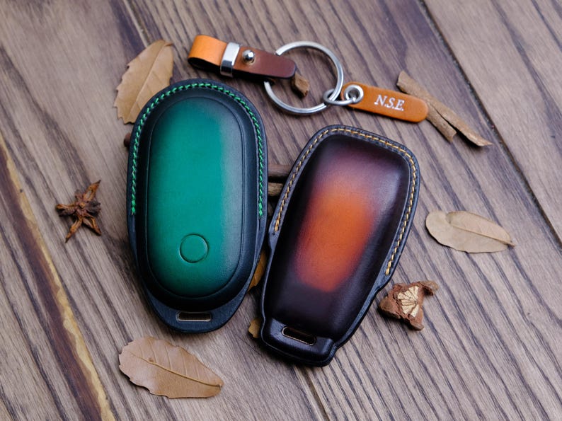 Handmade Leather Key Fob For Mercedes-Benz GLE, Handcraft Leather Car Key Case Fit For Mercedes Benz C E S-Class GLA GLC, Mercedes Accessory